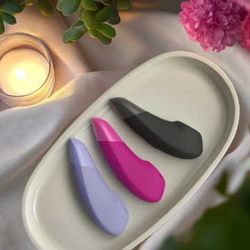 德國 Womanizer．Enhance 吸吮震動器